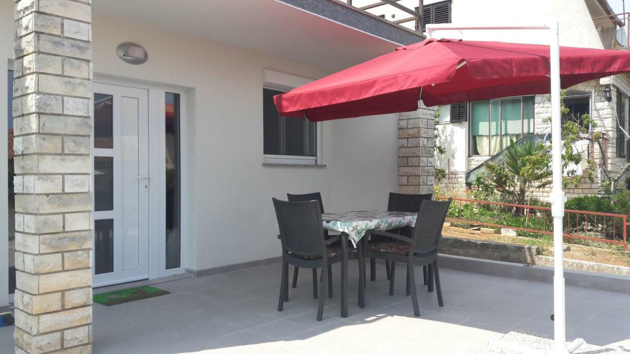Marco Apartment *